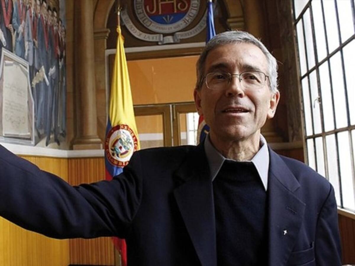 No va a existir una verdad de Estado, eso no existe: Francisco De Roux