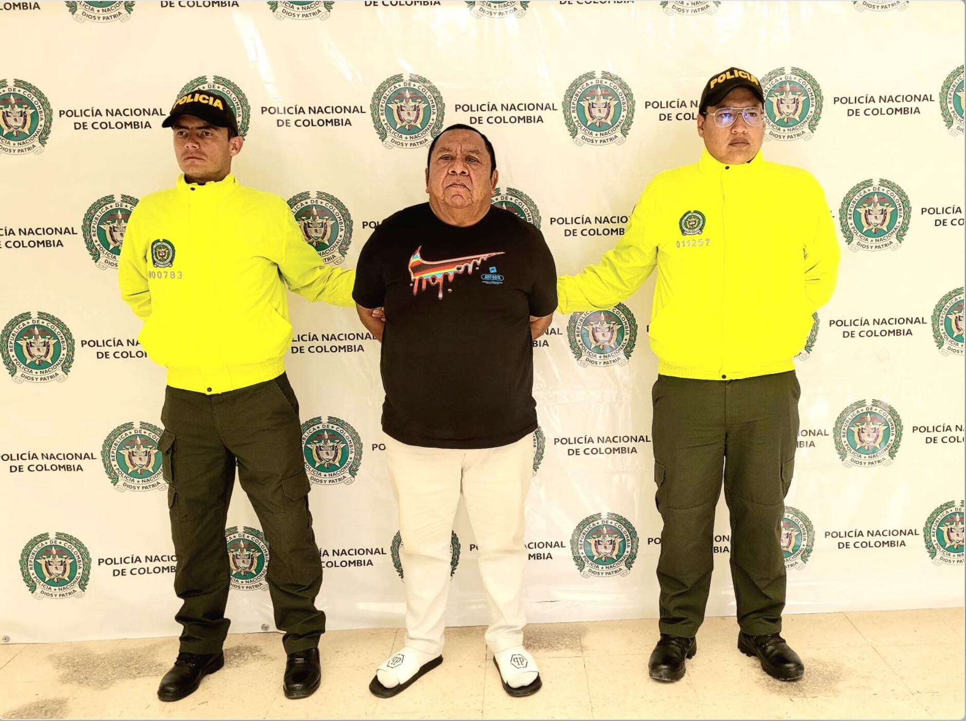 Capturado en Pasto ecuatoriano con circular roja de Interpol. Foto: MEPAS