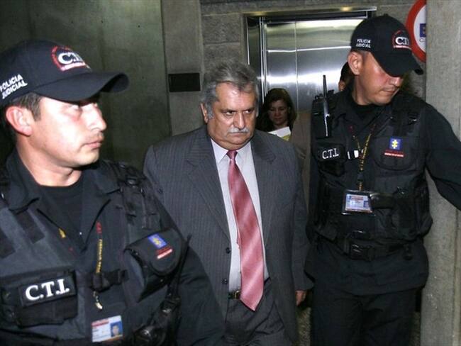 Imponen medida de aseguramiento contra general (r) Rito Alejo del Río. Foto: Colprensa