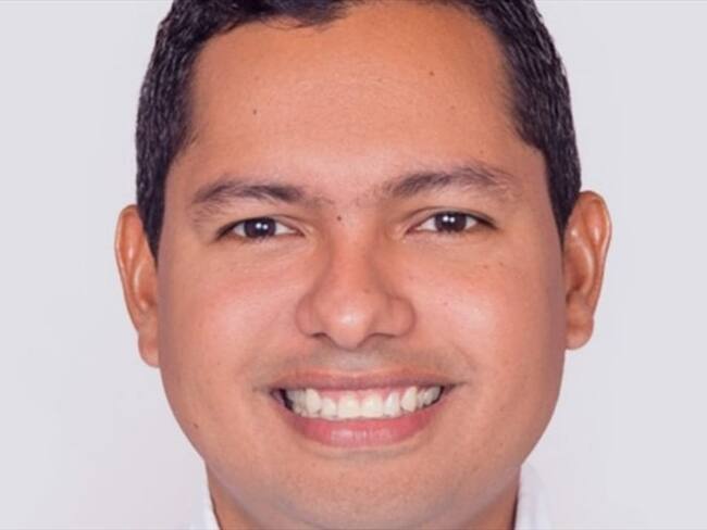 El alcalde Mauro Oliveros terminó de manera anticipada el contrato de operación de agua, alcantarillado y aseo.. Foto: Cortesía: Alcaldía de San Bernardo del Viento