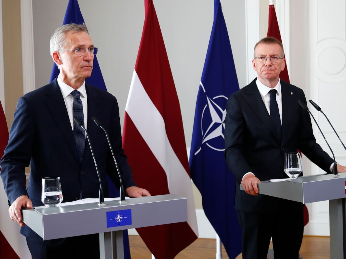 OTAN apoyará a Ucrania sin implicarse directamente en la guerra con Rusia: Stoltenberg