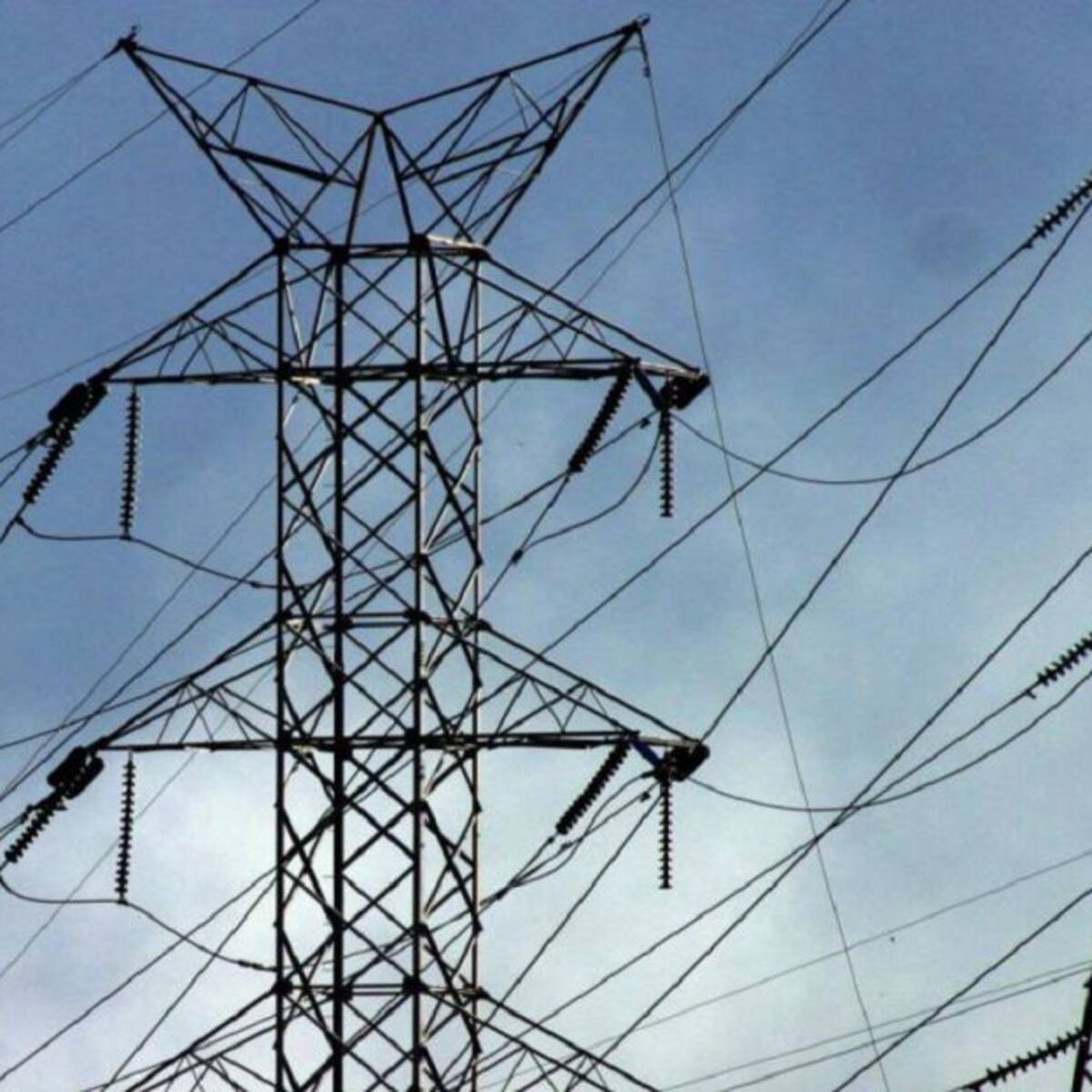 Anuncian manifestaciones contra las altas tarifas de energía en el Caribe