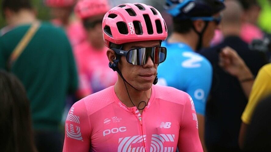 Rigoberto Urán sufrió fractura de clavícula tras su caída en la París-Niza. Foto: Getty Images