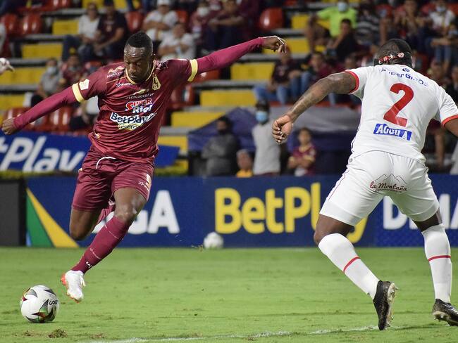 Deportes Tolima vs. América de Cali en el Manuel Murillo Toro