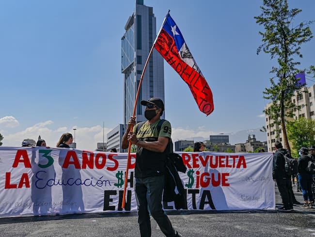Manifestaciones en Chile. (Photo by MARTIN BERNETTI/AFP via Getty Images)