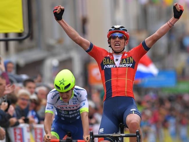 Es la primera victoria de Teuns, de 27 años, en el Critérium del Dauphiné. Foto: Getty Images