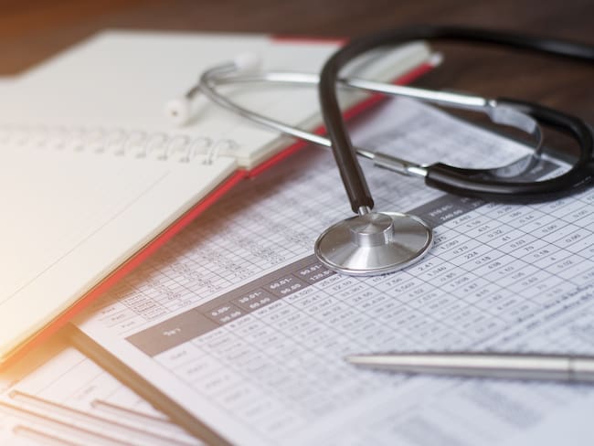 Egresados de la FUCS denuncian falta de pago de salarios