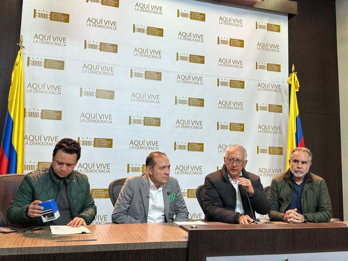 Consulta popular del Gobierno Nacional. Foto:  Ministerio de Salud.