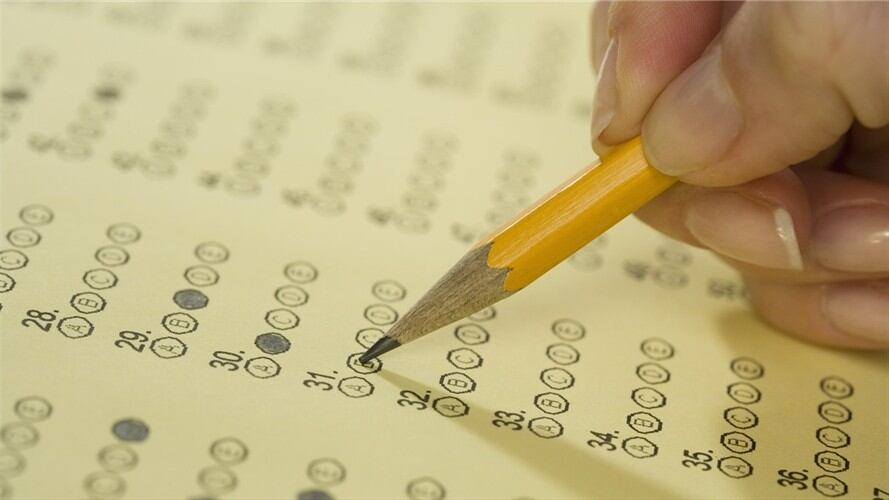 El 35,2% de los estudiantes evaluados pertenecían a establecimientos oficiales rurales, el 42,8% a establecimientos oficiales urbanos y el 22% a establecimientos privados. Foto: Getty Images