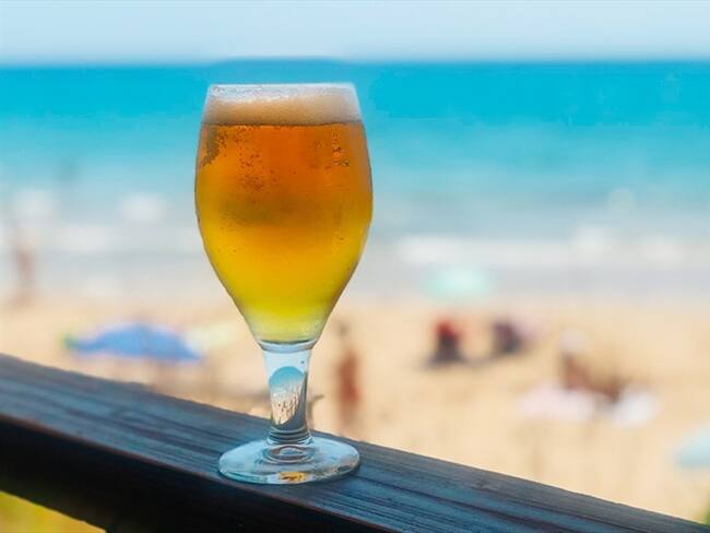 ¿Cuáles son los riesgos de tomar cerveza cuando hace calor?. Foto: Getty Images