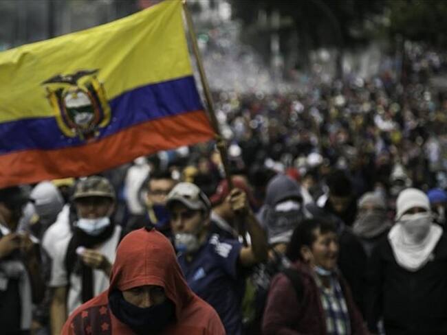 Presidentes ecuatorianos que dimitieron en los últimos 25 años debido a protestas civiles. Foto: Agencia Anadolu
