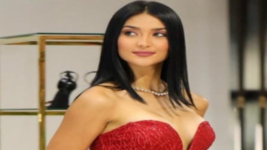 Se trata de una enfermera de 21 años que habla cuatro idiomas.. Foto:Instagram.