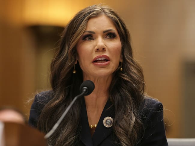 Secretaria de Seguridad Nacional de EEUU, Kristi Noem, viaja a Argentina. EFE/EPA/ Allison Dinner