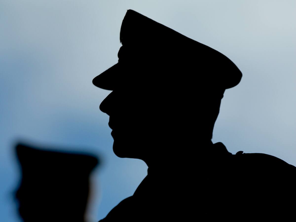 Cuestionamientos contra 18 de los 46 generales que serán ascendidos