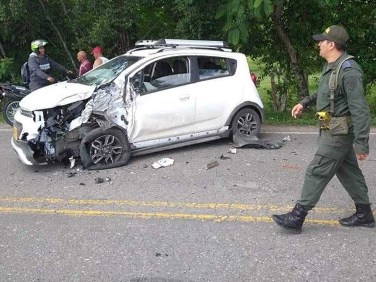 Accidente dejó un muerto y 20 heridos en la vía Panamericana en Cauca