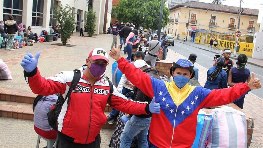 Una vez se expida la resolución, los migrantes venezolanos podrán hacer el proceso a través de la página web de Migración Colombia.. Foto: Colprensa-Leonardo Castro