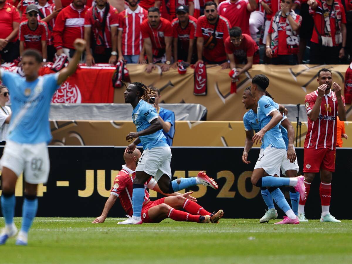 Manchester City inició con pie derecho en el Mundial de Clubes y derrotó 2-0 al Wydad AC
