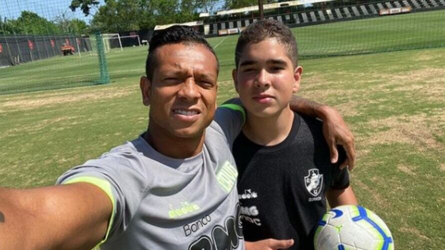 Jugador de Millonarios Fredy Guarín y su hijo Daniel. Foto: Instagram: @danno_eleven