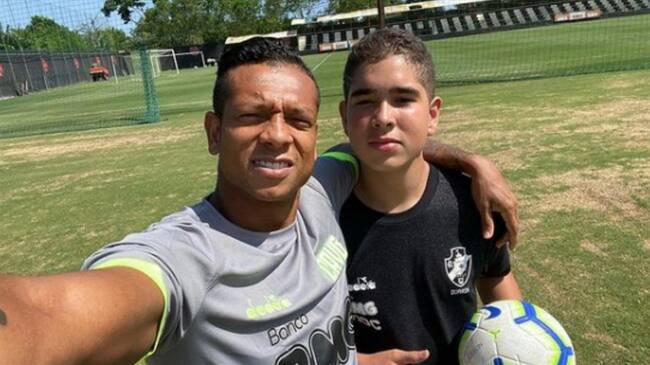 Jugador de Millonarios Fredy Guarín y su hijo Daniel. Foto: Instagram: @danno_eleven