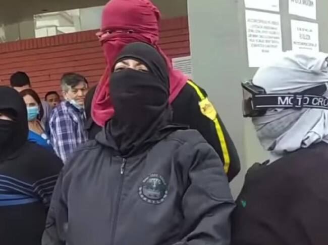 Confirman que estudiantes de la UIS fueron los que irrumpieron ceremonia de graduación. Cortesía a Melissa Múnera.