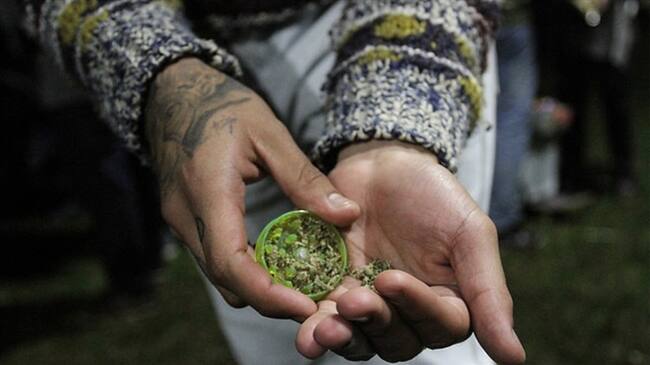 Ante testigos, la Policía deberá destruir la droga incautada en las calles . Foto: Colprensa