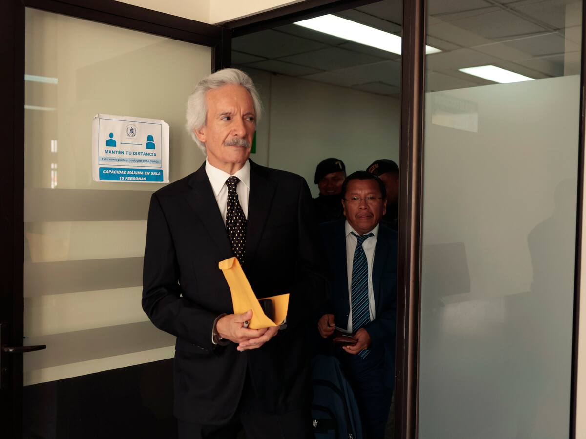 Otorgan arresto domiciliario al periodista guatemalteco José Rubén Zamora