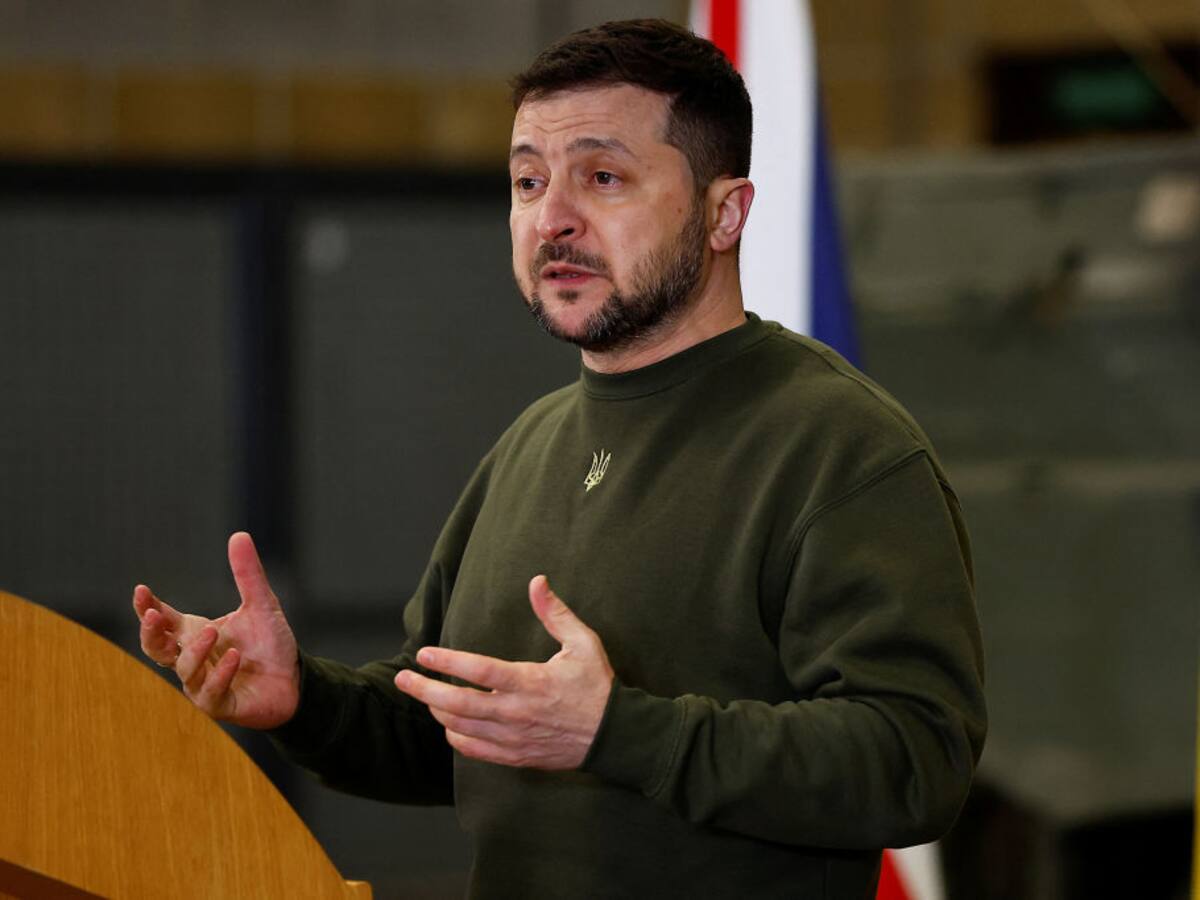 Volodimir Zelenski llega a Roma para reunirse con el papa Francisco