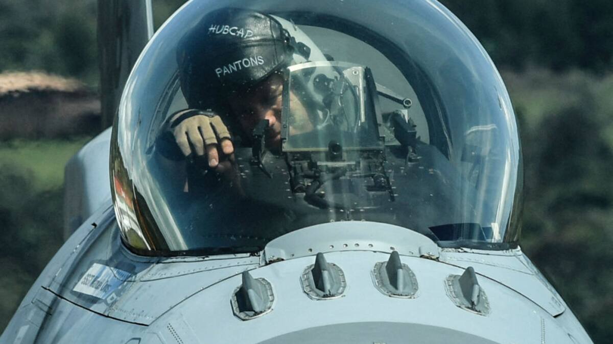 Salario de un oficial de la Fuerza Aeroespacial Colombiana: ¿cuánto es en 2024?