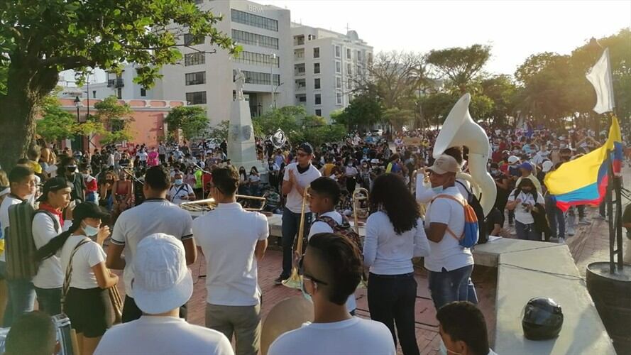 Avanzan las manifestaciones en el territorio nacional este 13 de mayo. Foto: Gennys Álvarez