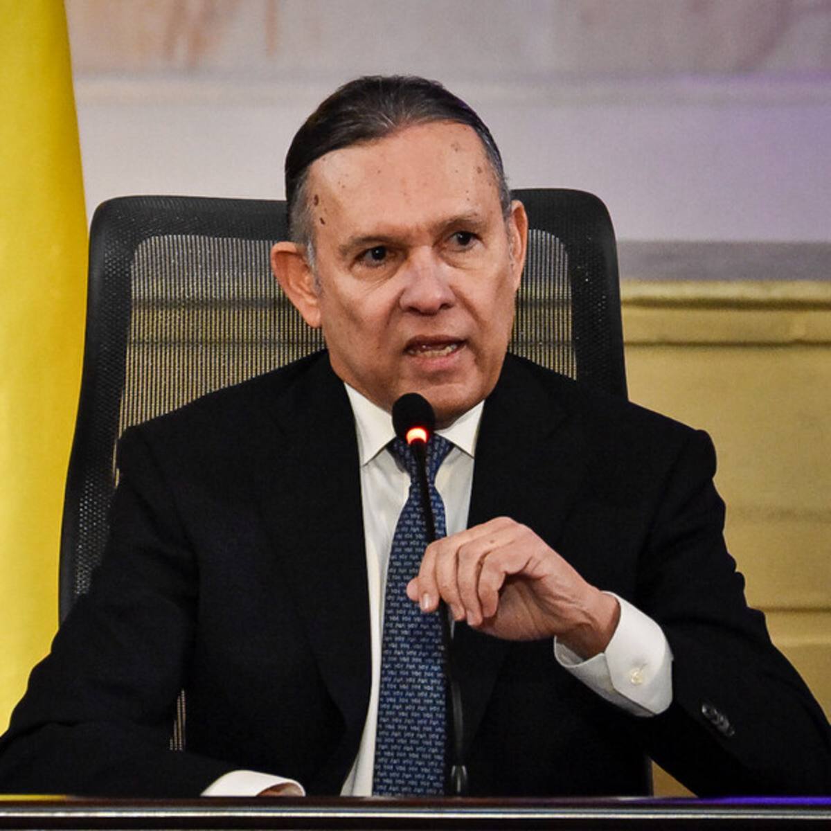 Efraín Cepeda regresa a la Presidencia del Partido Conservador: fue elegido por unanimidad