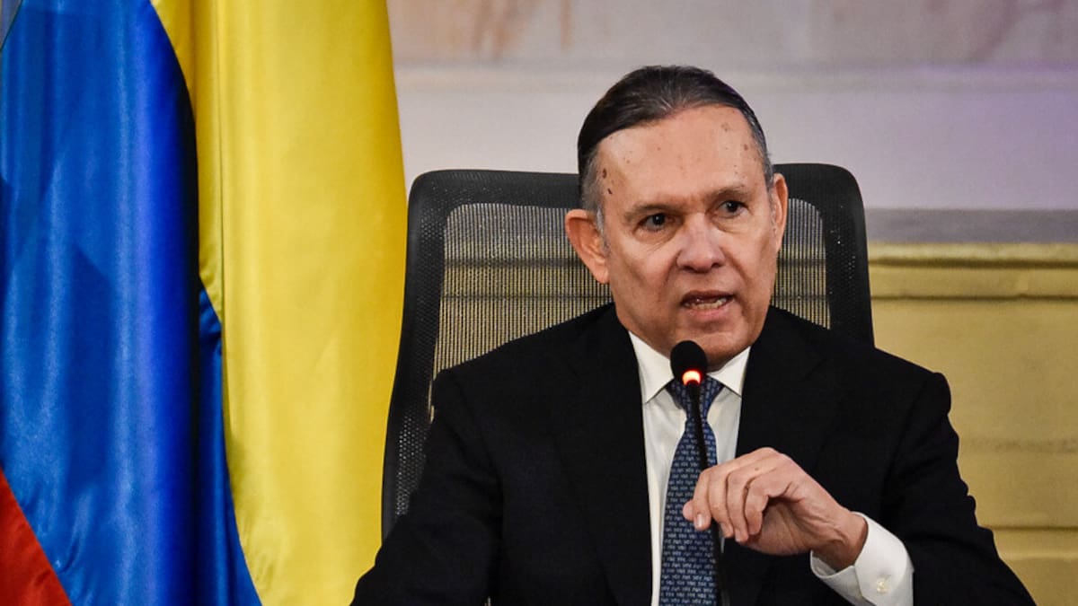 “Me llaman en momentos de crisis”: Efraín Cepeda por regreso a presidencia del Partido Conservador