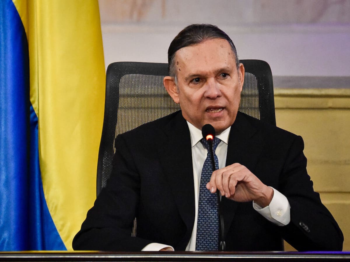 “Me llaman en momentos de crisis”: Efraín Cepeda por regreso a presidencia del Partido Conservador