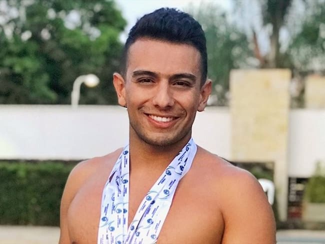 Nadador Máster pide apoyo económico para poder competir en Argentina
