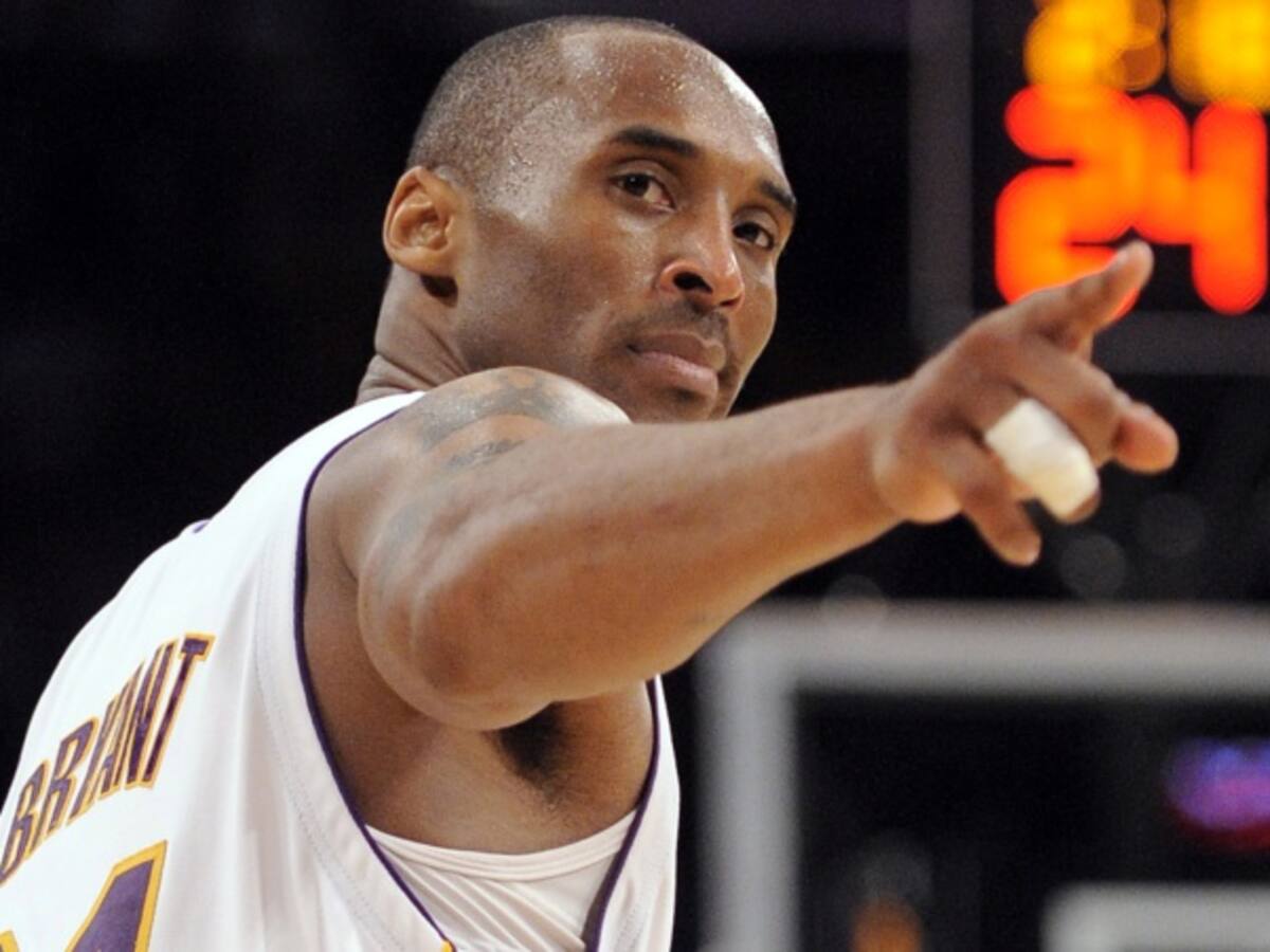 Los Angeles Lakers inauguraron una estatua en honor a Kobe Bryant