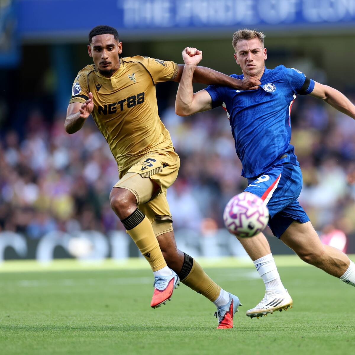 El Chelsea empató 0-0 frente al Crystal Palace y tropezó en su estreno en la Premier League