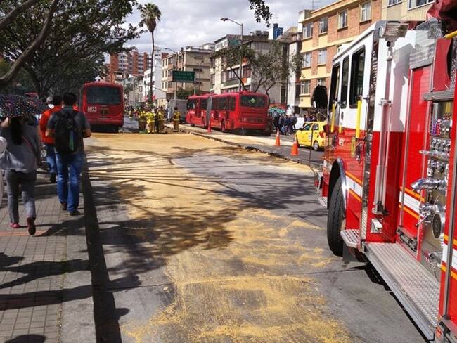 Otro día de caos en sistema Transmilenio. Foto: Cortesía @carlosgpar (Twitter)