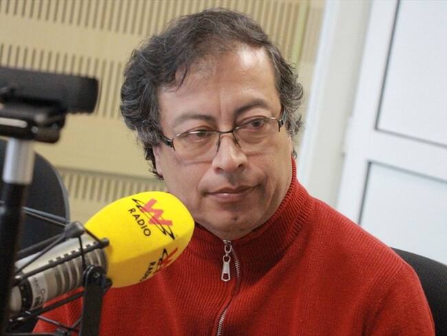 Gustavo Petro en La W. Foto: La W con Vicky Dávila