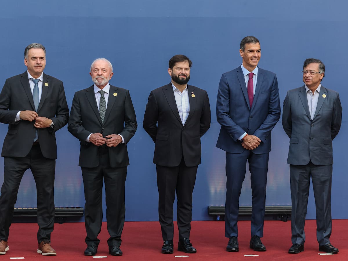 En Chile, los líderes de izquierda afirmaron que la democracia está siendo atacada