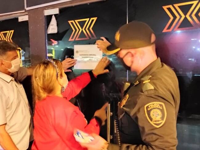 Cierran establicmientos en Cartagena. Foto: Twitter: @@AlcaldiaCTG