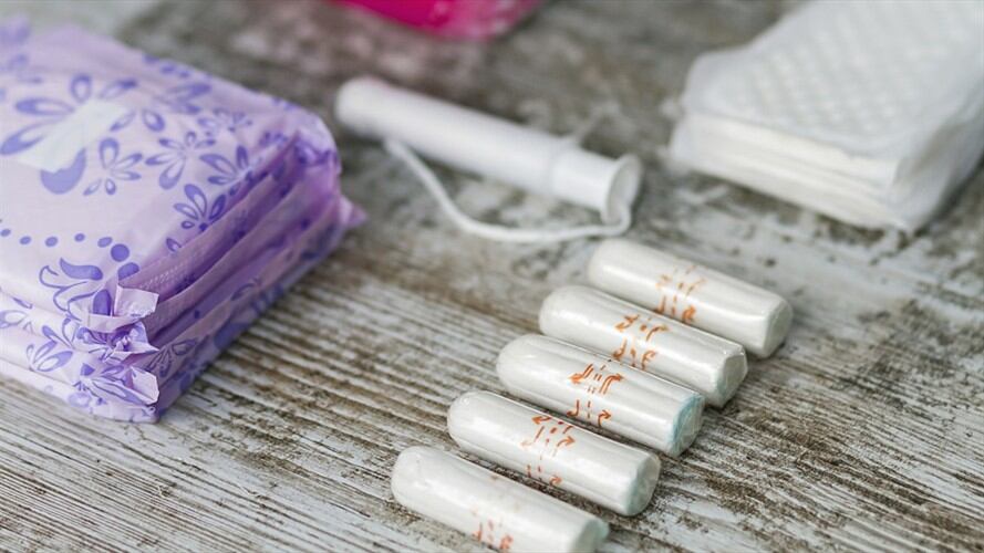 Buscan que toallas higiénicas sean gratis para las mujeres de estratos 1,2 y 3. Foto: Getty Images