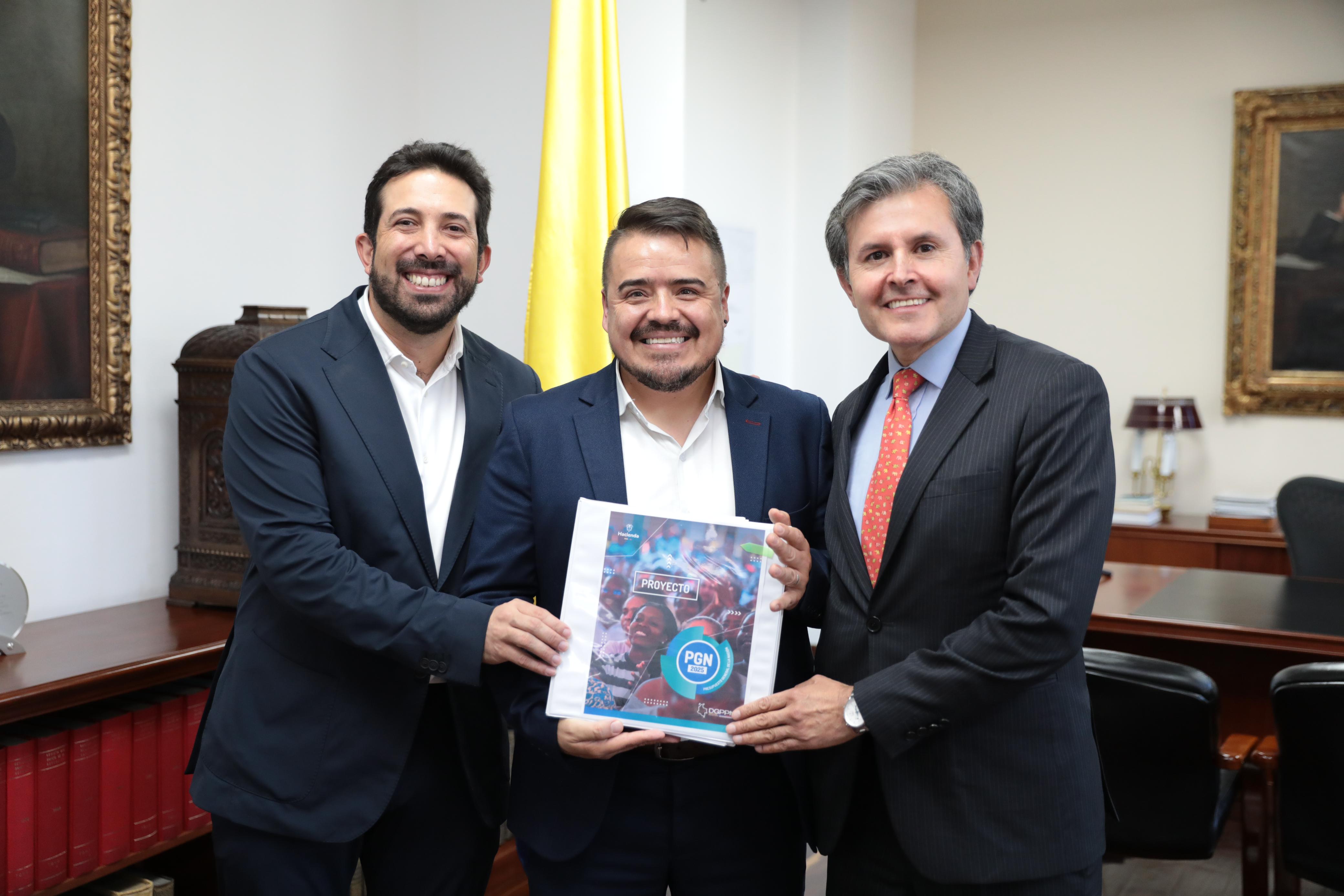 Radican presupuesto de 2025 por $523 billones