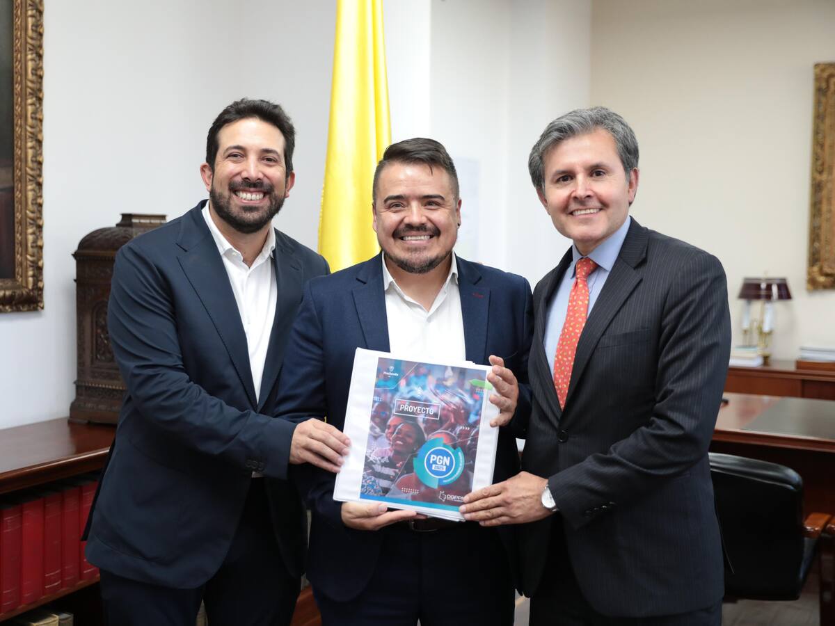 Radican presupuesto de 2025 por $523 billones; buscan recaudar $12 billones de tributaria