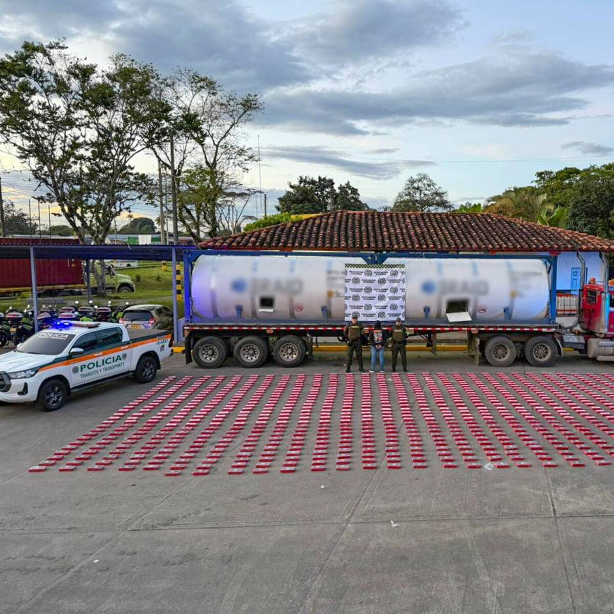 Incautan una tonelada de clorhidrato de cocaína en las vías del Quindío