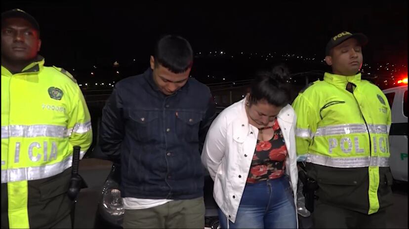 Autoridades capturan a delincuentes del robo de un carro al sur de Bogotá. Foto: cortesía Policía de Bogotá