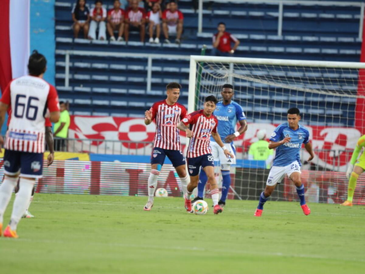 Con error de Montero, Junior venció 2-1 a Millonarios