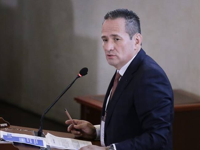 “El llamado también es a que los exjefes paramilitares nos entreguen bienes, que de verdad se puedan monetizar de una forma rápida”, aseguró Ramón Rodríguez. Foto: Colprensa / SERGIO ACERO