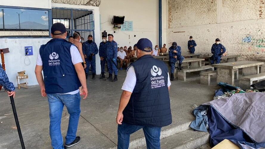 La Defensoría del Pueblo evalúa las recientes situaciones que se han presentado en este establecimiento carcelario . Foto: Cortesía