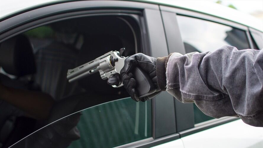 La Fiscalía aún no ha identificado al autor material de los hechos, ni los móviles del crimen. Foto: Getty Images / SEKSAN MONGKHONKHAMSAO