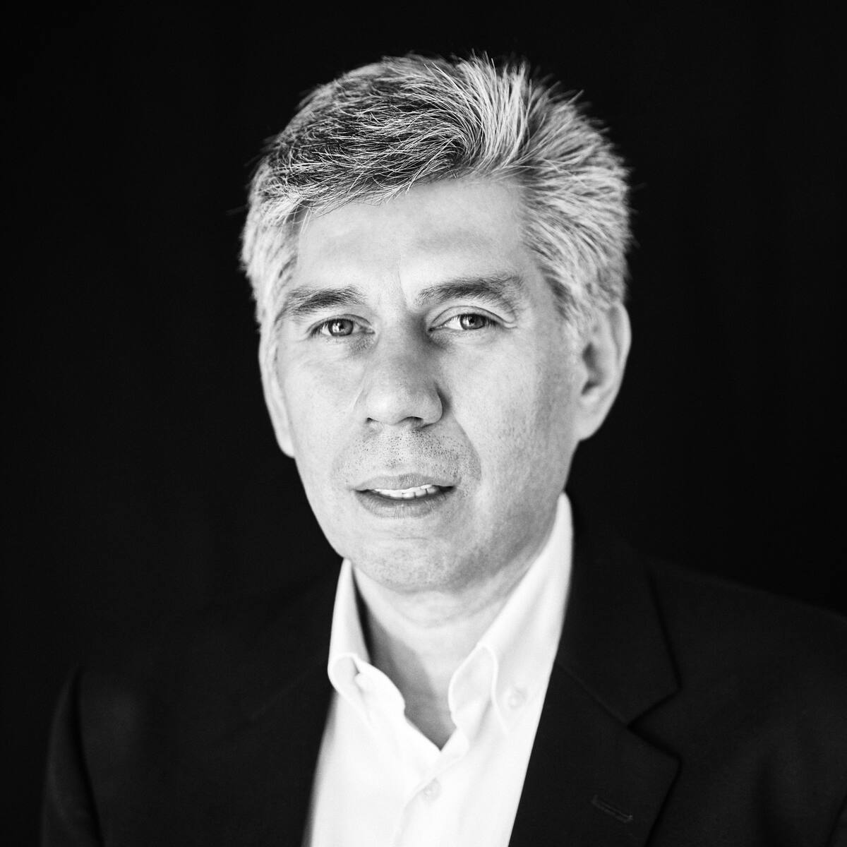 Daniel Coronell confirmó su salida de la presidencia de Noticias Univision