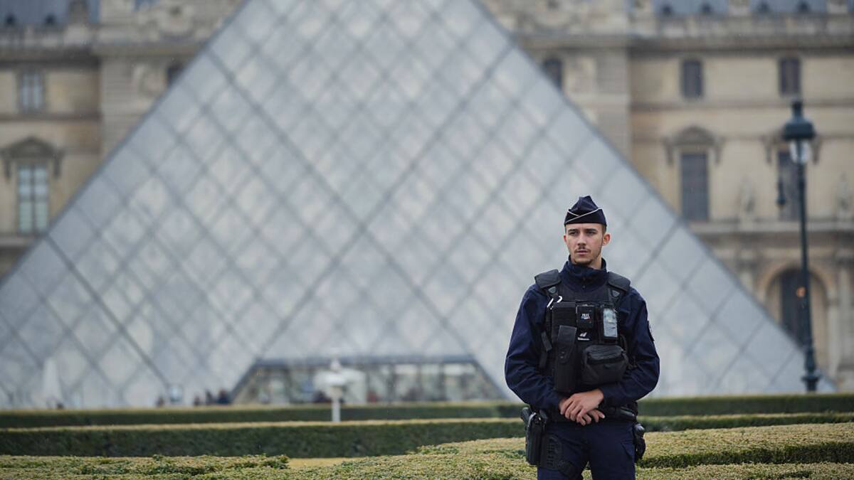¿Quién se robó las joyas del museo de Louvre en París? Estas es la principal hipótesis